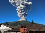 hujan-abu-merapi_20180511_151301.jpg
