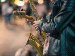 ilustrasi-alat-musik-saxophone.jpg