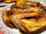 ilustrasi-ayam-goreng-untuk-makan-siang.jpg