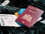 ilustrasi-boarding-pass-dan-paspor-2.jpg