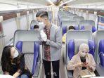 ilustrasi-dalam-gerbong-kereta-api.jpg