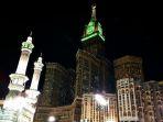 ilustrasi-fairmont-makkah-clock-royal-tower-atau-dikenal-dengan-menara-jam-mekkah-1.jpg