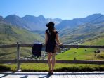 ilustrasi-foto-diri-saat-solo-traveling_20180827_135344.jpg