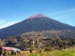 ilustrasi-gunung-slamet-waspada.jpg