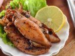 ilustrasi-hidangan-cumi-bakar-asam-manis.jpg