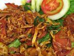ilustrasi-hidangan-nasi-goreng-gila-yang-enak-untuk-menu-makan-malam.jpg
