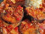 ilustrasi-hidangan-tongkol-bumbu-sarden-enak-untuk-menu-buka-puasa.jpg