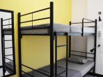 ilustrasi-kamar-penginapan-murah-di-bandung_20181101_182707.jpg