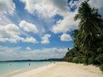 ilustrasi-liburan-akhir-pekan-ke-pantai-ngurbloat.jpg