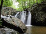 ilustrasi-liburan-di-curug-1.jpg