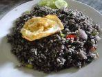 ilustrasi-nasi-goreng-tinta-cumi-hitam.jpg