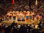 ilustrasi-pegulat-sumo-yang-hendak-bertanding-di-tokyo.jpg