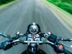 ilustrasi-pengendara-motor-video-viral-gang-motor-menyerang-spbu-di-cibinong.jpg
