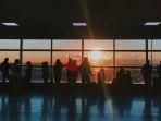 ilustrasi-penumpang-di-bandara.jpg