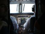 ilustrasi-pilot-yang-tidur-ketika-menerbangkan-pesawat.jpg