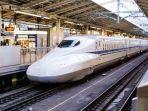 ilustrasi-shinkansen-di-jepang.jpg