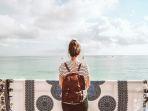 ilustrasi-solo-traveling-wanita-yang-menikmati-liburan-di-amerika-selatan.jpg
