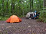 ilustrasi-tenda-kemping-atau-camping-berwarna-oranye.jpg