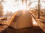 ilustrasi-tenda-peralatan-traveling-buat-camping.jpg