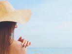 ilustrasi-topi-pantai.jpg