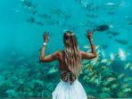 ilustrasi-traveler-berlibur-ke-maldives.jpg