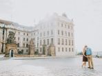 ilustrasi-traveling-sambil-honeymoon-di-kota-kota-di-eropa_20181023_140139.jpg
