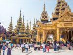 ilustrasi-wisatawan-di-myanmar.jpg