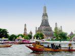 ilustrasi-wisatawan-liburan-ke-wat-arun-thailand.jpg