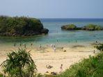 iriomote-sebuah-pulau-yang-ada-di-prefektur-okinawa-jepang-yang-mulai.jpg