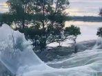 jaring-laba-laba-raksasa-di-kawasan-gippsland-victoria-australia.jpg