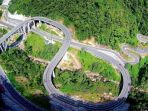 jembatan-kelok-9-di-sumatera-barat_20180607_185846.jpg
