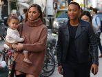john-legend-chrissy-teigen_20180806_083511.jpg