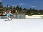 jumeirah-vittaveli-ice-skating_20171202_164655.jpg
