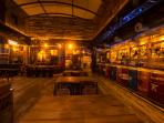 junkyard-cafe-and-bars_20160826_182200.jpg