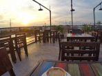 kafe-rooftop-di-batam.jpg