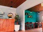 kafe-tropical-ala-bali-di-yogyakarta-bernama-carroll-kitchen.jpg