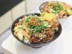 kaisen-don-nasi-dengan-topping-sashimi-di-hokkaido.jpg