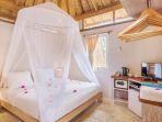 kamar-penginapan-di-avia-villa-resort.jpg