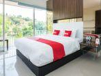 kamar-penginapan-di-oyo-2001-taman-dayu-villa-golf-view.jpg