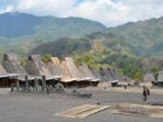 kampung-adat-gurusina-di-kabupaten-ngada-pulau-flores-nusa-tenggara-timur_20180813_203311.jpg