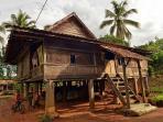 Kampung Wisata Gedung Batin - Inilah Keistimewaan Rumah yang Sudah Berumur 400 Tahun