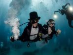 kamu-bisa-menikah-di-bawah-laut_20171125_131141.jpg