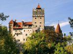 kastil-bran-di-rumania.jpg