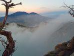 kawah-ijen-banyuwangi.jpg