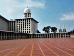 kawasan-halaman-masjid-istiqlal-jakarta.jpg