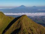 kebakaran-terjadi-di-lereng-gunung-andong-magelang-1.jpg