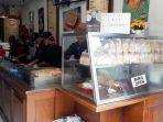 kedai-roti-nogat-di-pasar-modern-bsd.jpg
