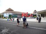 kedatangan-wisatawan-di-bandara-ngurah-rai.jpg