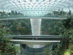 keindahan-air-terjun-indoor-tertinggi-di-dunia.jpg