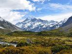 keindahan-pegunungan-alpen-swiss-jadi-daya-tarik-bagi-wisatawan-dan-pendaki.jpg